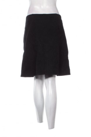 Пола Turnover, Размер M, Цвят Черен, Цена 2,04 €