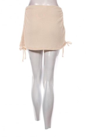 Пола Unbranded, Размер S, Цвят Бежов, Цена 13,00 €