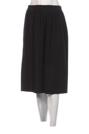 Пола Unbranded, Размер M, Цвят Черен, Цена 7,15 €