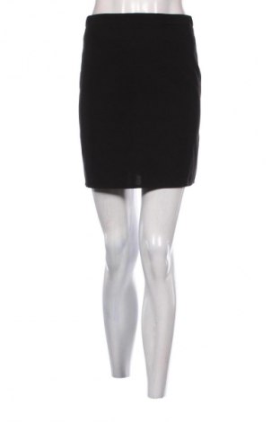 Пола Unbranded, Размер S, Цвят Черен, Цена 6,64 €