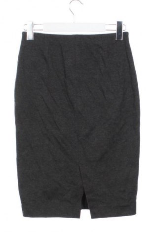 Sukně Uniqlo, Velikost XS, Barva Šedá, Cena  599,00 Kč