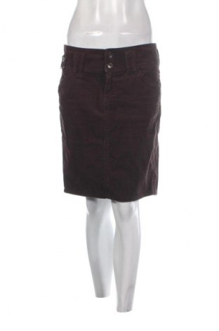 Пола United Colors Of Benetton, Размер M, Цвят Кафяв, Цена 4,09 €