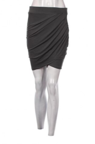 Пола VILA, Размер M, Цвят Сив, Цена 2,55 €