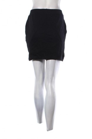 Пола Zara, Размер S, Цвят Черен, Цена 6,13 €