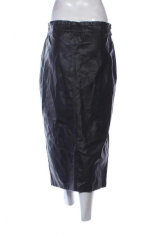 Пола Zara, Размер M, Цвят Черен, Цена 14,31 €