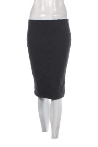 Пола Zara, Размер M, Цвят Черен, Цена 3,06 €