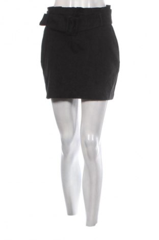 Пола Zara, Размер S, Цвят Черен, Цена 3,57 €