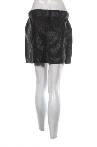 Пола Zara, Размер S, Цвят Черен, Цена 3,06 €