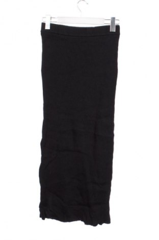 Пола Zara, Размер XS, Цвят Черен, Цена 12,27 €