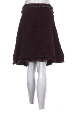 Пола Zero, Размер XL, Цвят Червен, Цена 3,06 €