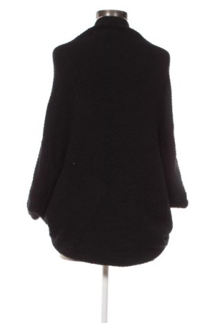 Poncsó S.Oliver, Méret M, Szín Fekete, Ár 5 189 Ft