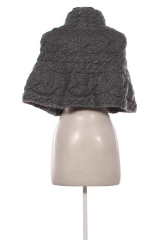 Poncsó Unbranded, Méret M, Szín Szürke, Ár 5 309 Ft