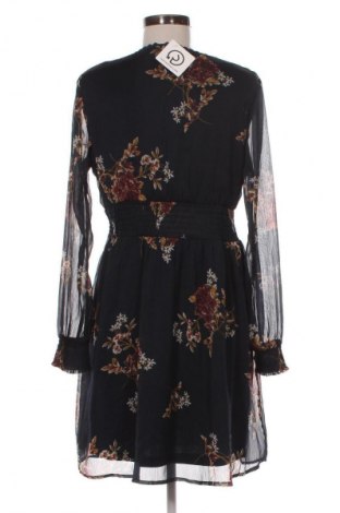 Рокля About You, Размер M, Цвят Многоцветен, Цена 11,24 €