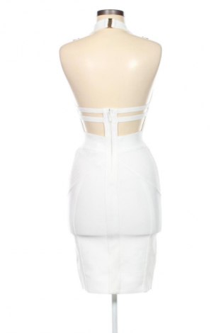 Šaty  Bella Barnett, Velikost S, Barva Bílá, Cena  599,00 Kč