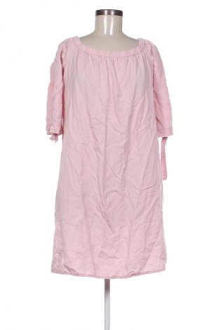 Рокля Blue Motion, Размер M, Цвят Розов, Цена 10,22 €
