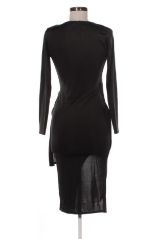 Šaty  Boohoo, Velikost M, Barva Černá, Cena  491,00 Kč