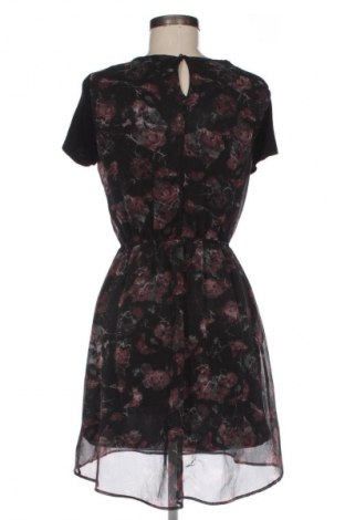 Рокля C&A, Размер S, Цвят Многоцветен, Цена 5,62 €