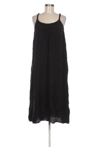 Рокля C&A, Размер M, Цвят Черен, Цена 20,45 €