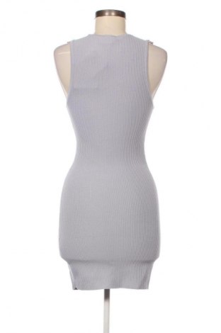 Рокля Calvin Klein Jeans, Размер XS, Цвят Лилав, Цена 68,00 €