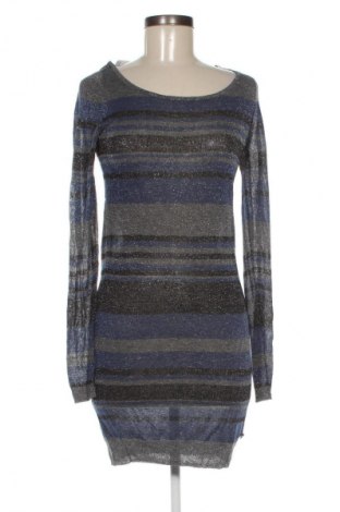 Рокля Calvin Klein Jeans, Размер S, Цвят Многоцветен, Цена 18,40 €