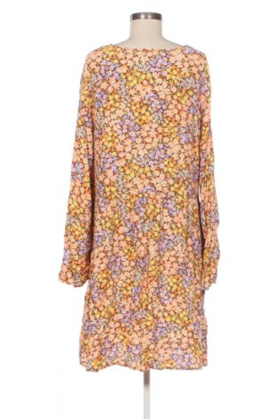 Rochie Clockhouse, Mărime XXL, Culoare Multicolor, Preț 57,99 Lei