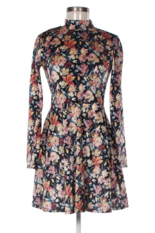 Рокля Clockhouse, Размер M, Цвят Многоцветен, Цена 8,45 €