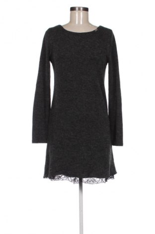 Рокля Coconuda, Размер L, Цвят Сив, Цена 2,55 €