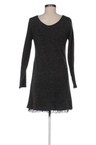 Рокля Coconuda, Размер L, Цвят Сив, Цена 2,55 €