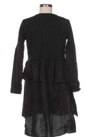 Рокля Cream & Rouge, Размер L, Цвят Черен, Цена 19,94 €