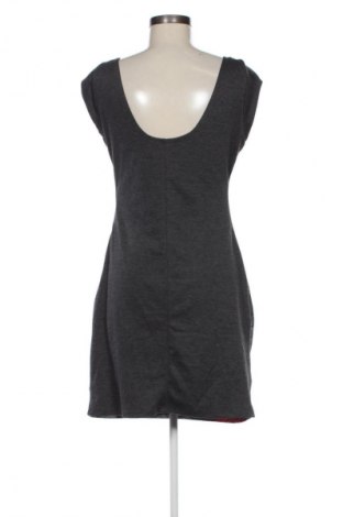 Šaty  Desigual, Velikost L, Barva Vícebarevné, Cena  1 407,00 Kč