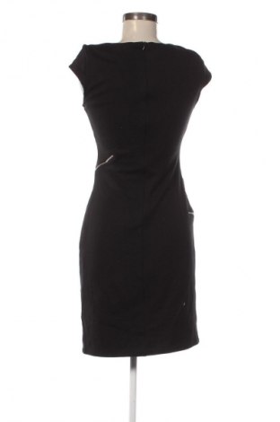 Рокля Desigual, Размер M, Цвят Многоцветен, Цена 33,74 €