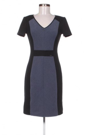 Рокля Dika, Размер M, Цвят Многоцветен, Цена 55,00 €