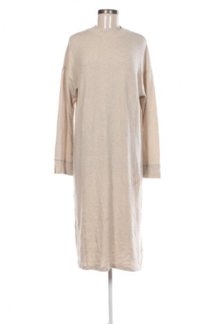 Рокля Edc By Esprit, Размер XL, Цвят Бежов, Цена 10,73 €