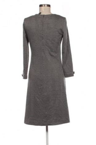 Рокля Esprit, Размер M, Цвят Многоцветен, Цена 4,60 €