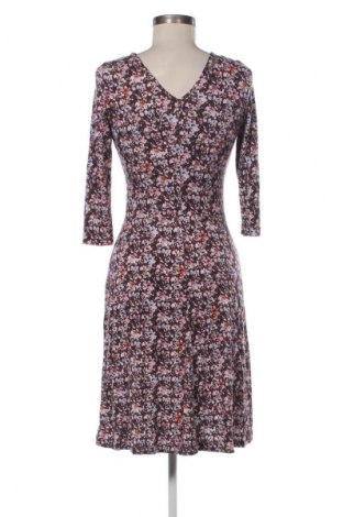 Рокля Esprit, Размер XS, Цвят Многоцветен, Цена 18,40 €