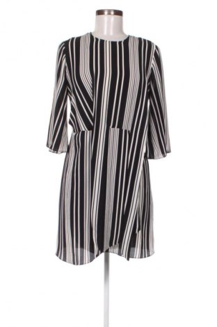 Šaty  F&F, Velikost M, Barva Vícebarevné, Cena  229,00 Kč