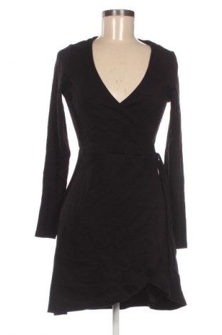 Šaty  Fb Sister, Velikost M, Barva Černá, Cena  339,00 Kč
