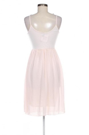 Φόρεμα Forever 21, Μέγεθος M, Χρώμα Σάπιο μήλο, Τιμή 14,99 €