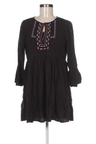 Rochie Forever 21, Mărime L, Culoare Negru, Preț 38,99 Lei