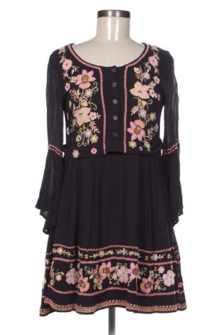 Рокля French Connection, Размер XXS, Цвят Многоцветен, Цена 42,43 €