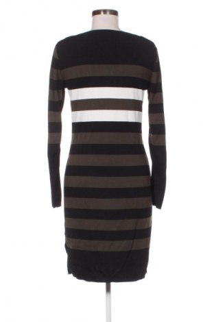 Рокля Geisha, Размер M, Цвят Многоцветен, Цена 13,80 €