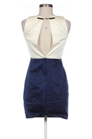 Rochie H&M, Mărime S, Culoare Multicolor, Preț 104,99 Lei