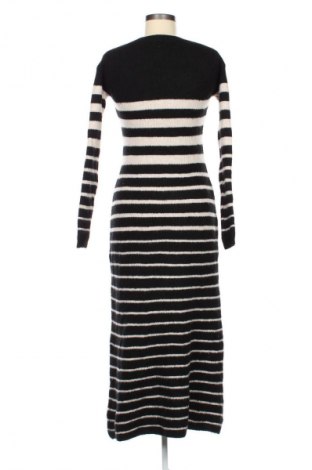 Rochie H&M, Mărime S, Culoare Multicolor, Preț 77,99 Lei