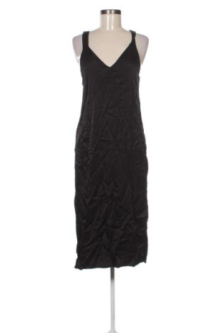 Рокля H&M, Размер M, Цвят Черен, Цена 19,95 €