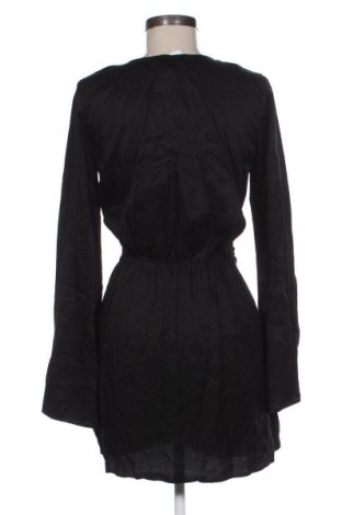 Рокля H&M, Размер XS, Цвят Черен, Цена 15,84 €