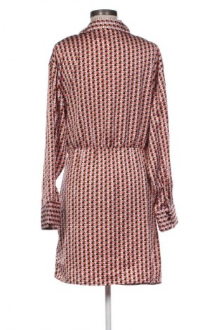 Рокля H&M, Размер XL, Цвят Многоцветен, Цена 20,00 €