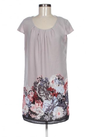 Рокля H&M, Размер M, Цвят Многоцветен, Цена 11,74 €