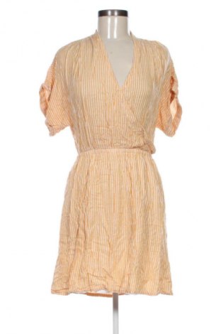 Рокля H&M, Размер M, Цвят Многоцветен, Цена 11,74 €