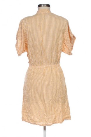 Рокля H&M, Размер M, Цвят Многоцветен, Цена 11,74 €