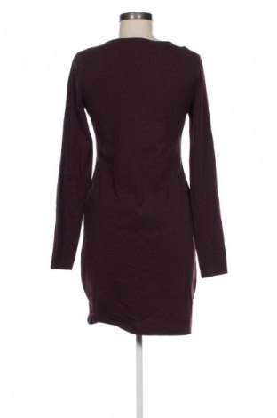 Рокля H&M, Размер S, Цвят Червен, Цена 11,75 €